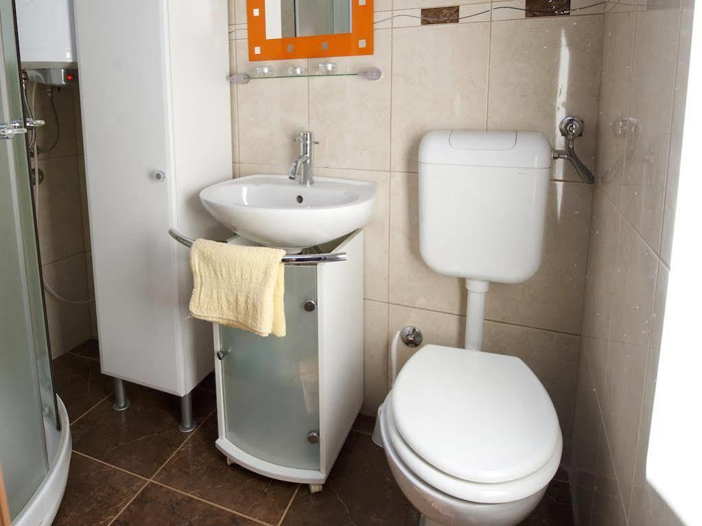 Holiday Apartment Daria 20 Ровінь Екстер'єр фото